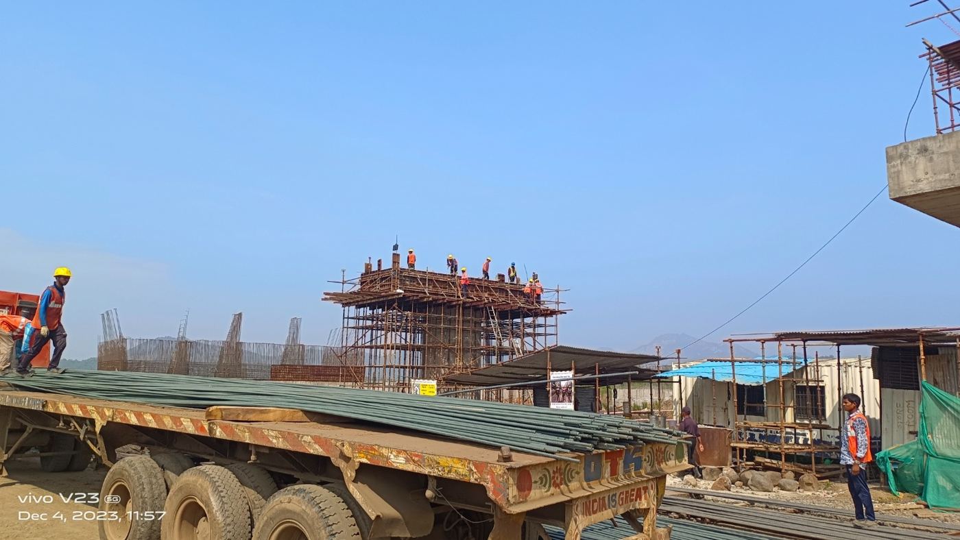 CTP-11 viaduct construction
